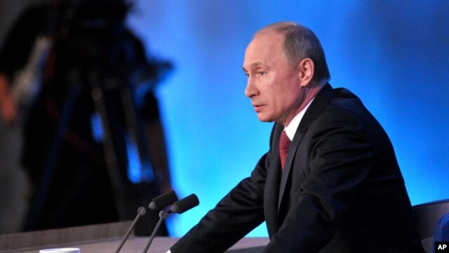 Ruski predsednik Vladimir Putin treba da potpiše zakon kojim se zabranjuje Amerikancima da usvoje rusku decu