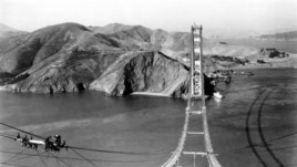 Builders at work on the Golden Gate Bridge in 1935