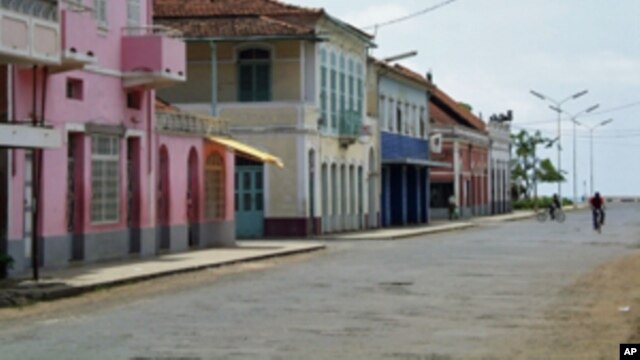 Rua de Moçambique na cidade de São Tomé