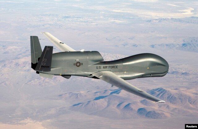 Mỹ đã bắt đầu thực hiện những chuyến bay của loại máy bay không người lái Global Hawk từ căn cứ Không quân Misawa ở Nhật Bản.
