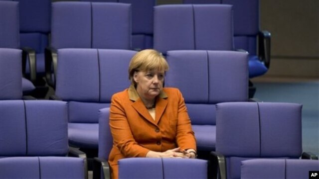 Prior to European Union summit, German Chancellor Angela Merkel at German Federal Parliament, Berlin, Oct. 18, 2012.