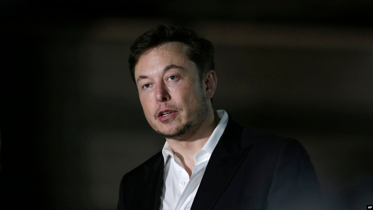 Tesla no tiene oferta formal para salir de la bolsa