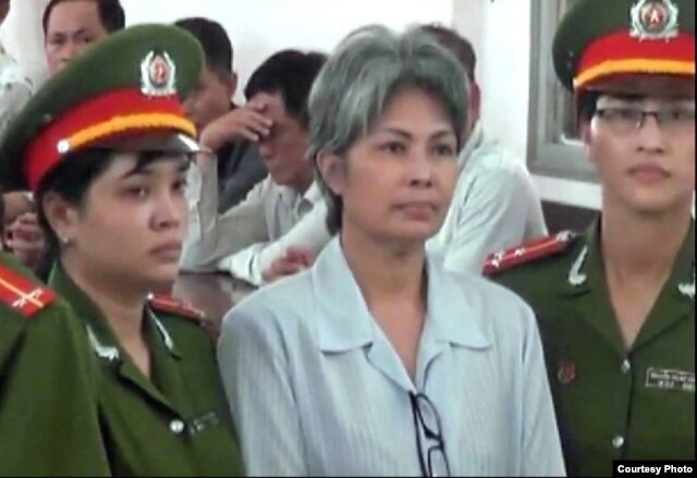 Bà Bùi Thị Minh Hằng trong phiên tòa phúc thẩm.