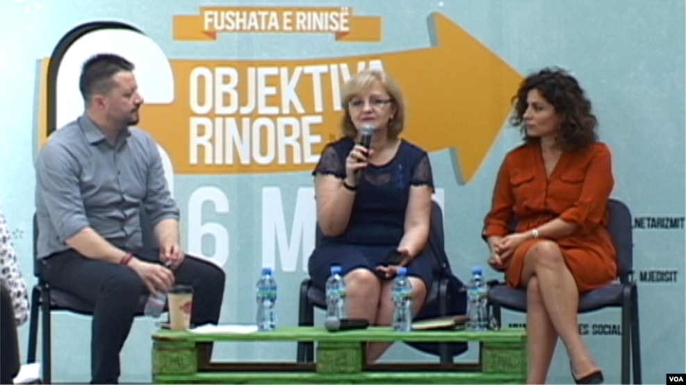Tiranë: Rinia dhe institucionet vendim-marrëse