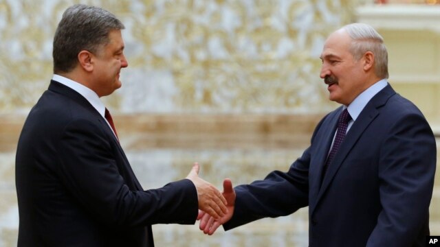 Петр Порошенко и Александр Лукашенко