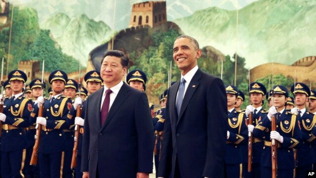 Tổng thống Mỹ Barack Obama và Chủ tịch nước Trung Quốc Tập Cận Bình tại Đại lễ đường Nhân dân ở Bắc Kinh, 12/11/2014. 