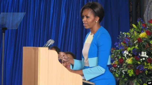 The U.S. First Lady, Michelle Obama, chose Soweto's historic Regina Mundi church to inspire Africa's youths.