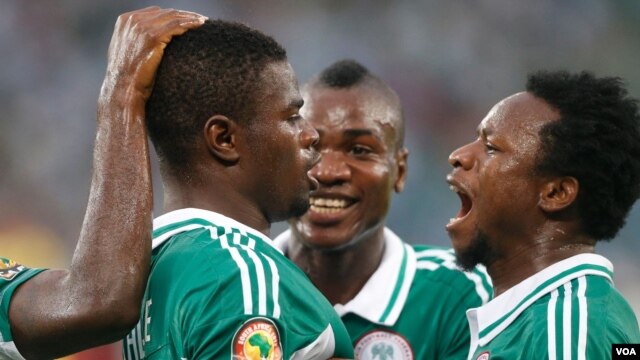 Nigeria soccar players celebrate a goal against Mali. Wednesday, 6th Febuary 2013 (Reuters)