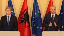 Integrimi, takime periodike Tiranë-KE
