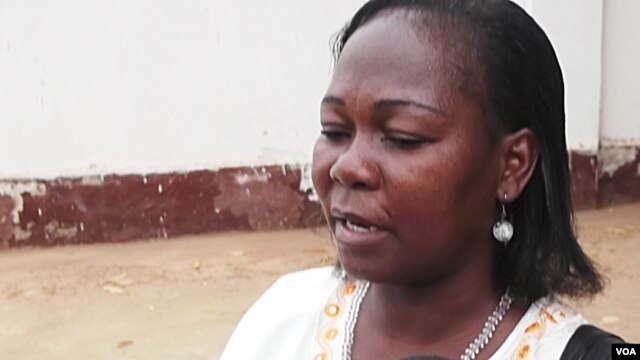 South Sudan lawmaker Mary Naawai talks to reporters about women's empowerment. (VOA/Hou Akot Hou)