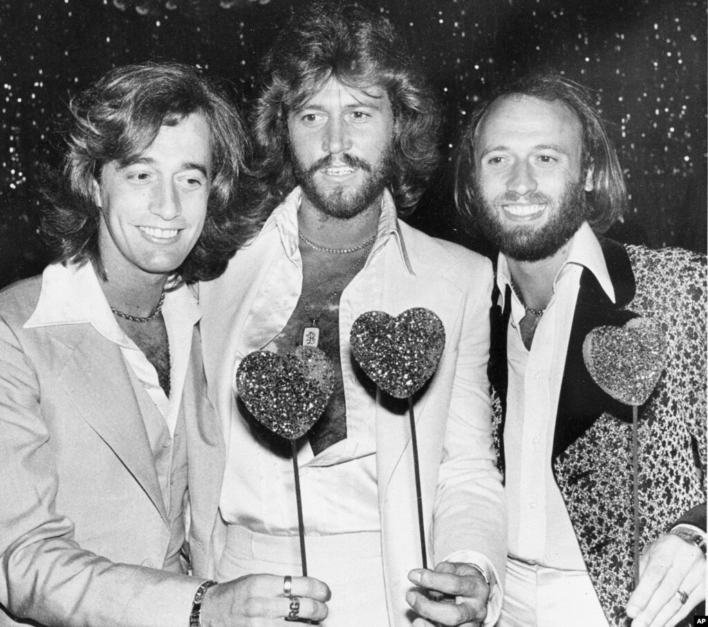 Disco Era Icon Robin Gibb Dies Of Cancer At 62