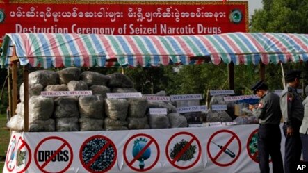 “အဓိကက ဘိန္းစိုက္ေတာင္သူေတြ ဘိန္းမစိုက္ေအာင္လို႔ က်ေနာ္တုိ႔က လုပ္ဖို႔ လိုတယ္။ ေလ်ာ့က်သြားဖို႔အတြက္ကို။ တားဆီးႏွိမ္နင္းေရးက်ေတာ့ တပ္မေတာ္တို႔၊ ရဲတို႔၊ အေကာက္ခြန္တို႔ ရွိတယ္။ တားဆီးႏွိမ္နင္းေရး အဖြဲ႔ကေတာ့ ဖမ္းရ ဆီးရမယ့္ တာ၀န္ပဲ&quot;