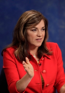 Lá thư do dân biểu Loretta Sanchez khởi xướng.