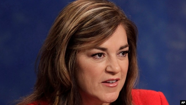 Dân biểu Loretta Sanchez khẳng định Quốc hội Hoa Kỳ không muốn mở rộng giao thương với Hà Nội cho đến khi nào nhà nước Việt Nam chứng tỏ thiện chí tôn trọng nhân quyền bằng các hành động cụ thể.