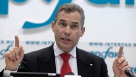 Hace un mes Pável Astájov,Defensor del Menor de Rusia aseguró que las familias que ya iniciaron un proceso podrán llevarse los niños a EE.UU.