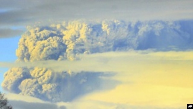 A column of smoke and ashes comes out from the Puyehue volcano, about 1,000 kilometers south of Santiago, Chile, Saturday, June 4, 2011.