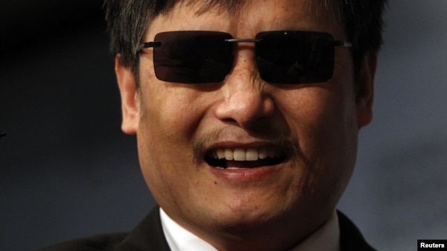 Blind activist Chen Guangcheng smiles during an appearance at the Council on Foreign Relations in New York City, May 31, 2012. 