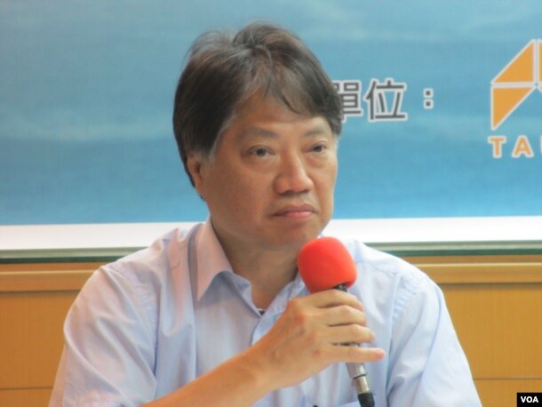 台湾教授协会秘书长许文堂