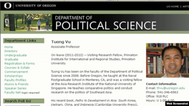 Professor Vũ Tường