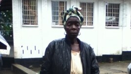Kamba Mansaray (Nina deVries/VOA)