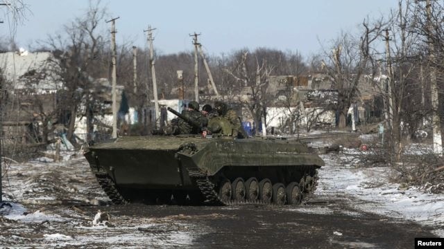 Спостерігачі ОБСЄ зафіксували у Комінтерновому озброєних бойовиків