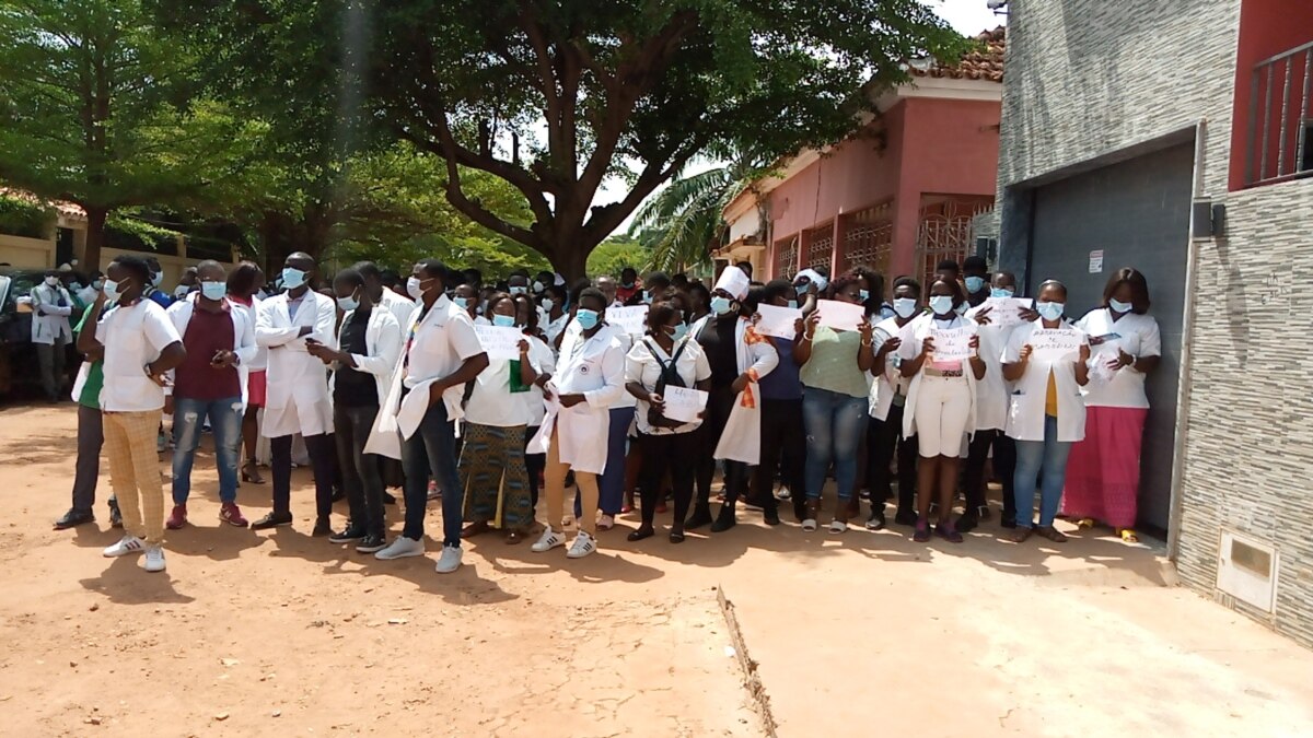 Guiné Bissau Mais uma greve de professores e pessoal da saúde