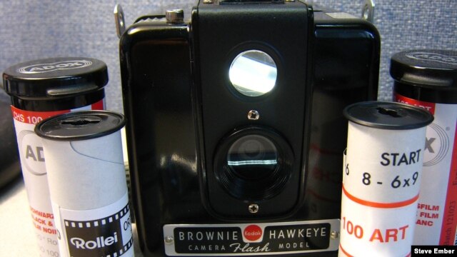 Brownie Hawkeye camera