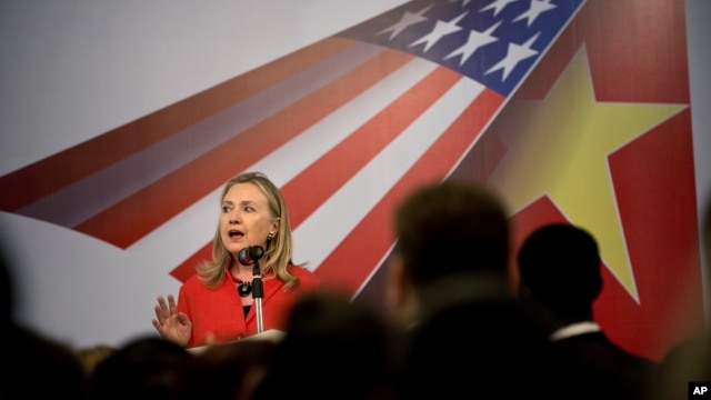 U.S. Secretary of State Hillary Clinton speaks during the American Chamber of Commerce reception at the Hilton Opera Hotel in Hanoi, Vietnam, July 10, 2012.