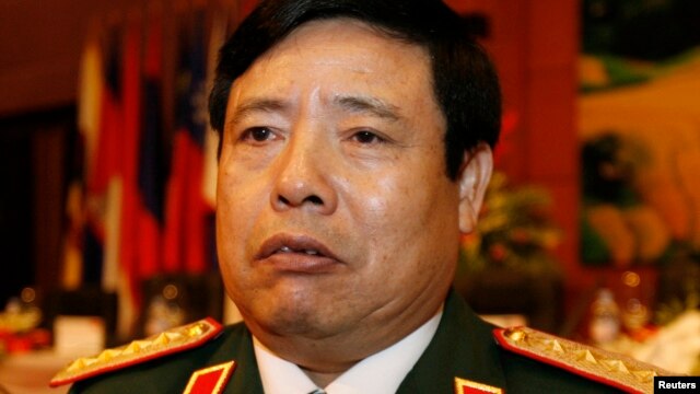 Bộ trưởng Quốc phòng Việt Nam Phùng Quang Thanh.