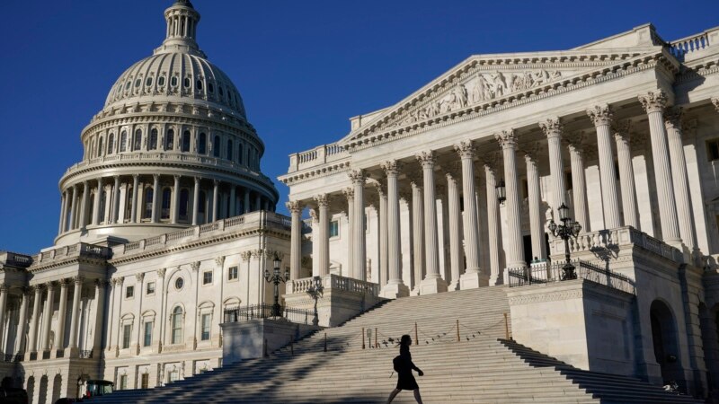 Congreso de EEUU aprueba plan para evitar cierre de gobierno
