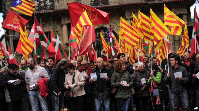 Người biểu tình ủng hộ độc lập của Catalonia tại Pamplona, phía Bắc Tây Ban Nha, ngày 9/11/2014.