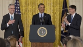 El presidente Obama anuncia la designación de Denis McDonough (izquierda) en sustitución de Jack Lew (derecha)