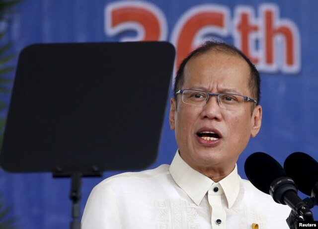 Tổng Thống Philippines Benigno Aquino loan báo Hà Nội là phía đã đưa ra đề xuất hình thành một đối tác chiến lược mới với Philippines để chống lại các hành động của Trung Quốc ở Biển Đông.