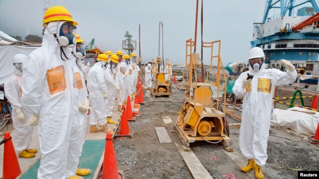 Nước nhiễm phóng xạ từ nhà máy điện hạt nhân bị hư hỏng Fukushima sẽ được lọc trước khi thải ra biển.