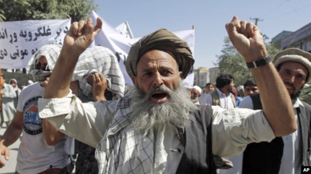 An Afghan man shouts anti-Pakistan slogans during a demonstration in Kabul. Around 150 Afghans took to the streets in the capital Kabul on Saturday, chanting "Death to Pakistan" in protest against the weeks of cross-border shelling of two eastern province