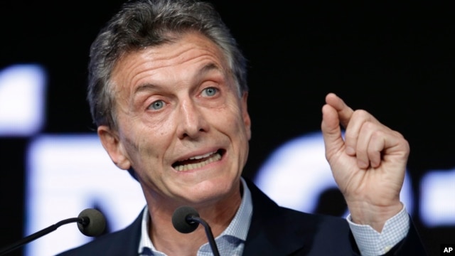 Tổng thống Argentina Mauricio Macri đang bị áp lực buộc từ chức vì vụ rò rỉ Hồ sơ Panama.