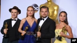Марк Райлэнс, Бри Ларсон, Леонардо Ди Каприо и Алисиа Викандер