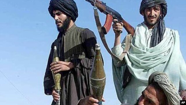 Chiến binh Taliban ở Pakistan