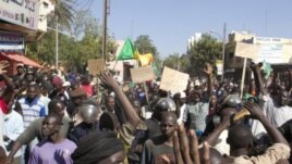Malians demonstrate in Bamako on December 8, 2012, to demand a UN Security Council resolution (AFP/File, Habibou Kouyate)
