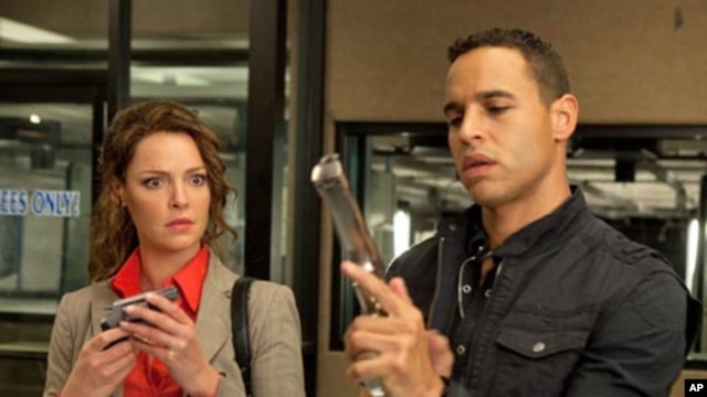 Katherine Heigl and Daniel Sunjata in "One For The Money."