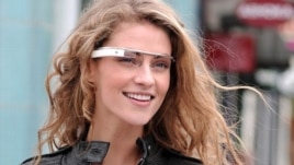 Google Glass ngjall debate