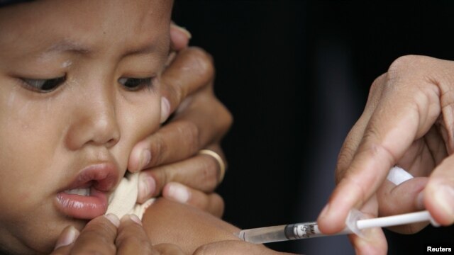 Vaccine là biện pháp chủ động, hiệu quả nhất để đề phòng sởi cho trẻ em.