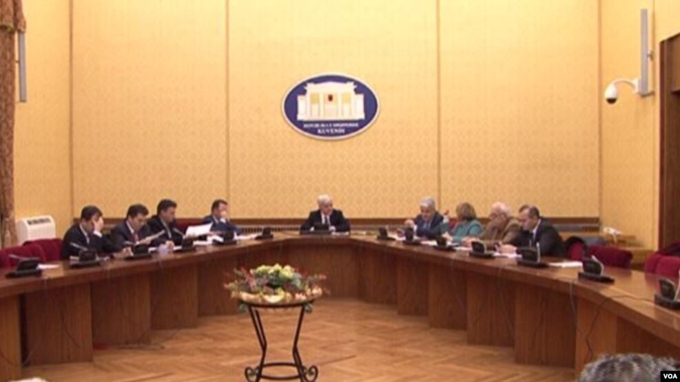 Miratohet në parim Reforma në Drejtësi
