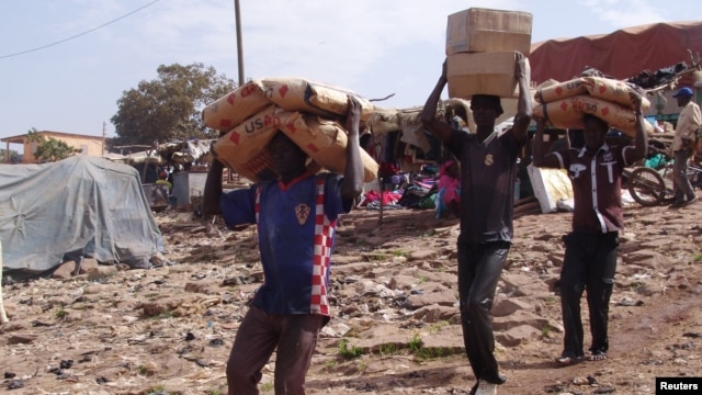 Transportando ajuda humanitária