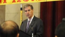 Phó trợ lý Ngoại trưởng Hoa Kỳ Scott Busby