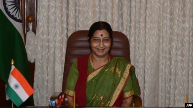 Ngoại trưởng Ấn Ðộ Sushma Swaraj nói tranh cãi gần đây ở khu vực cho thấy các nước có liên quan cấp thiết phải giải quyết vấn đề chủ quyền ôn hòa theo luật quốc tế.