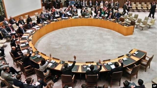 http://gdb.voanews.com/F595CAA9-9896-44CF-8DA0-B682F74E6BE9_w640_r1_s_cx0_cy3_cw0.jpg