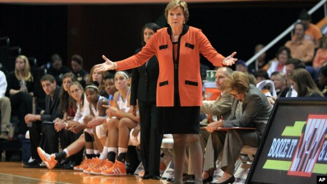 Pat Summitt es la la entrenadora que más victorias ha obtenido en la historia de la Liga NCAA.
