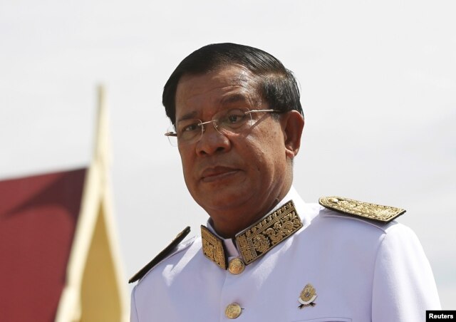 កាល​ពី​ថ្ងៃ​សៅរ៍​កន្លង​ទៅ​ លោក​ ហ៊ុន សែន ​ត្រូវ​បាន​សន្និបាត​គណៈកម្មាធិការ​កណ្តាលគណបក្ស​ប្រជាជន​កម្ពុជា​ជ្រើសរើសជា​ប្រធាន​គណបក្ស។