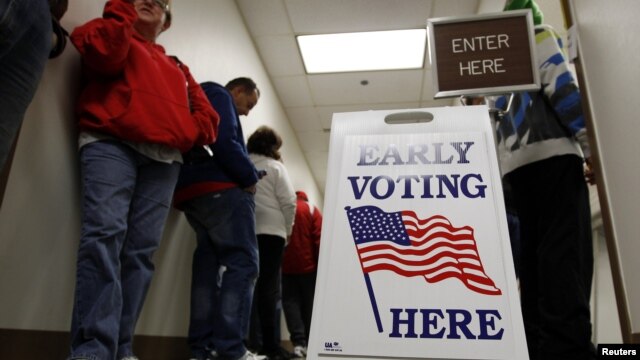 Milhões de eleitores americanos participaram na votação antecipada. O processo que dura várias semanas, é umas particularidades das eleições americanas que se realizam num dia útil da semana e sem observação de feriado ou de tolerância de ponto 